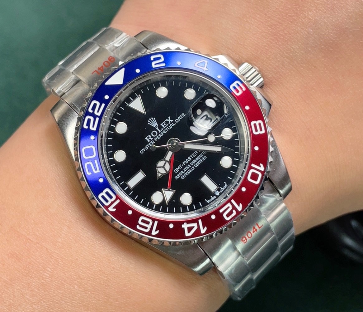 wsxc1775687423807_0 NEW 2026 Rolex GMT-Master II "Pepsi" 40mm 126710BLRO Oyster - Image 1