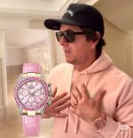 Rolex Daytona 126538TRO 'Barbie' Yellow Gold Pink Baguette Sapphire Dial and Bezel (2026) - Image 2